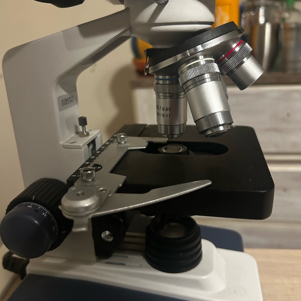 Amscope Microscope - Picture 2 of 2